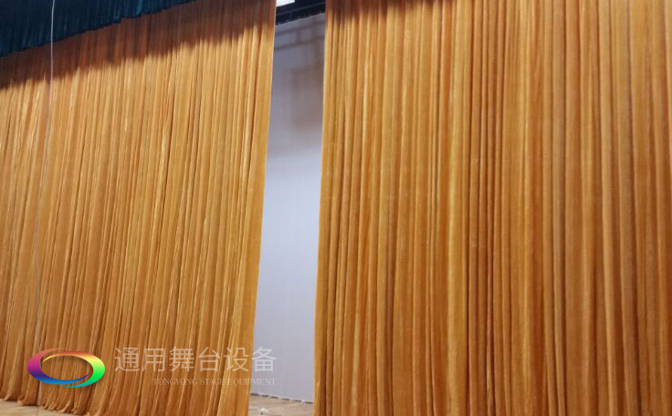 通用舞臺專業性、全方位優勢！業務涉及舞臺機械、阻燃幕布、專業燈光系統、專業音響系統