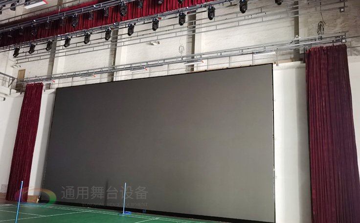 廣州黃花崗禮堂選擇通用舞臺(tái)！禮堂舞臺(tái)阻燃幕布、吊桿、舞臺(tái)燈光項(xiàng)目圓滿竣工！