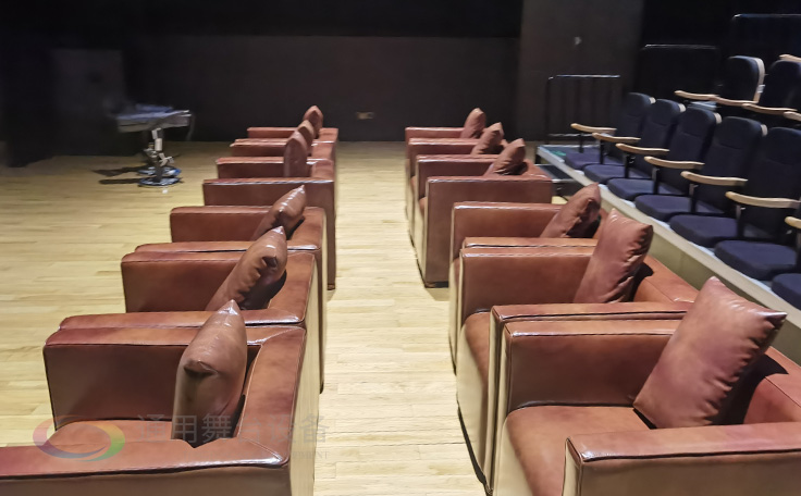 夯實城市文化產業基礎，提升城市文化內涵！泰州通用舞臺阻燃幕布承接羊城南湖劇院項目順利完工！